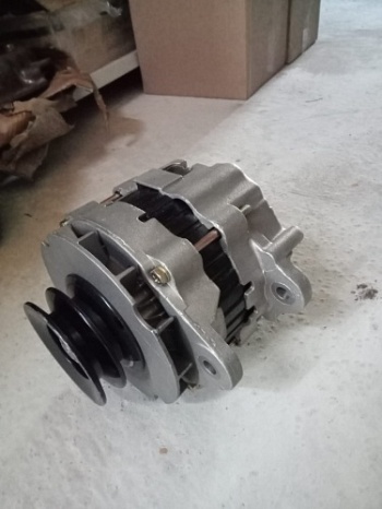 ��������� Daewoo Novus DV15TIS, Hyundai HD-320 D6CA (2 ����� 80 �� ����� �����) �������������� 